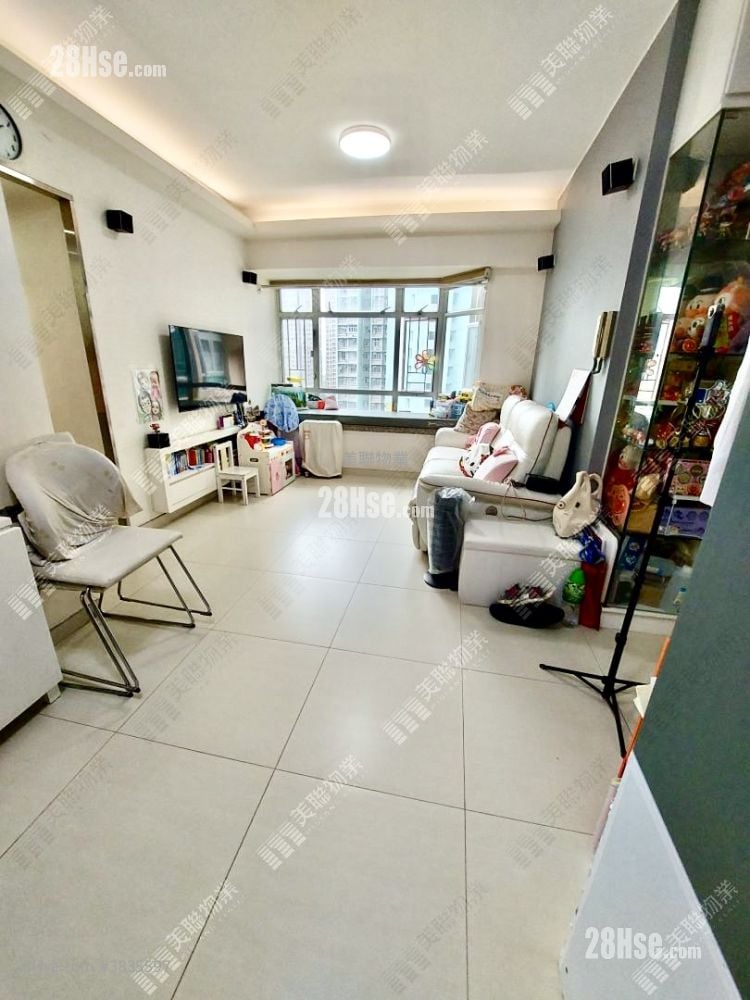Flora Plaza Sell 3 Bedrooms 526 ft²