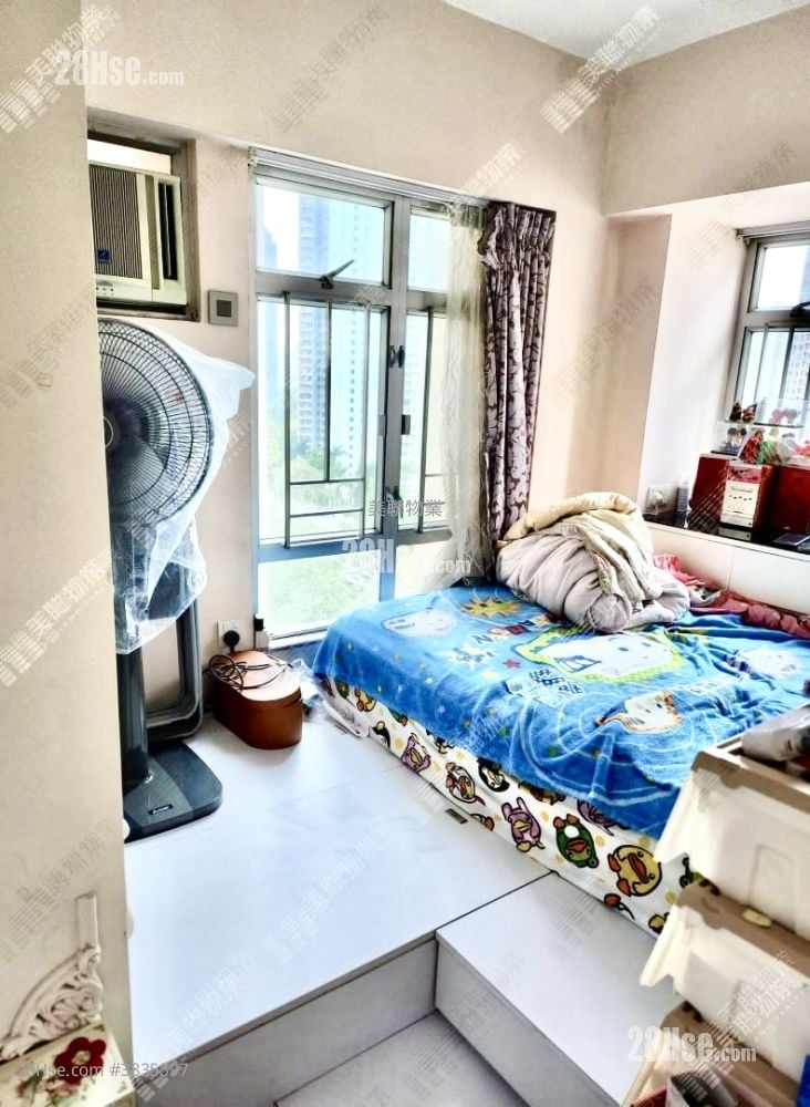 Flora Plaza Sell 3 Bedrooms 526 ft²