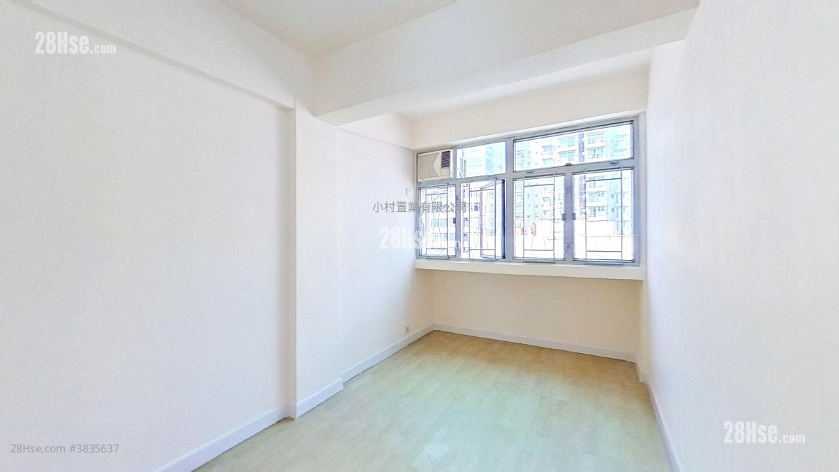 bedroom 2: 2-8 Battery Street Rental 2 Bedrooms , 1 Bathroom 570 ft²