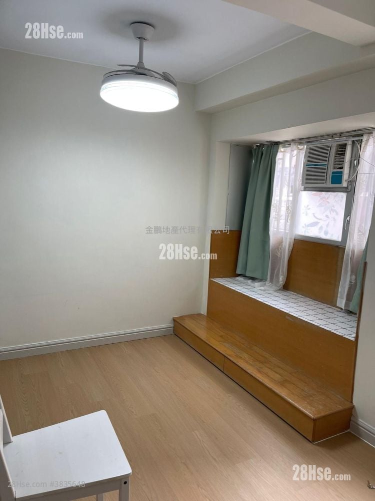 Gold Canyon Court Sell 1 Bedroom , 1 Bathroom 257 ft²