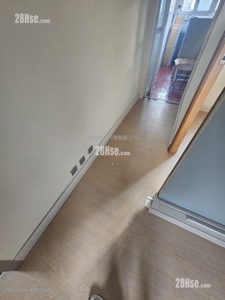 Gold Canyon Court Sell 1 Bedroom , 1 Bathroom 257 ft²