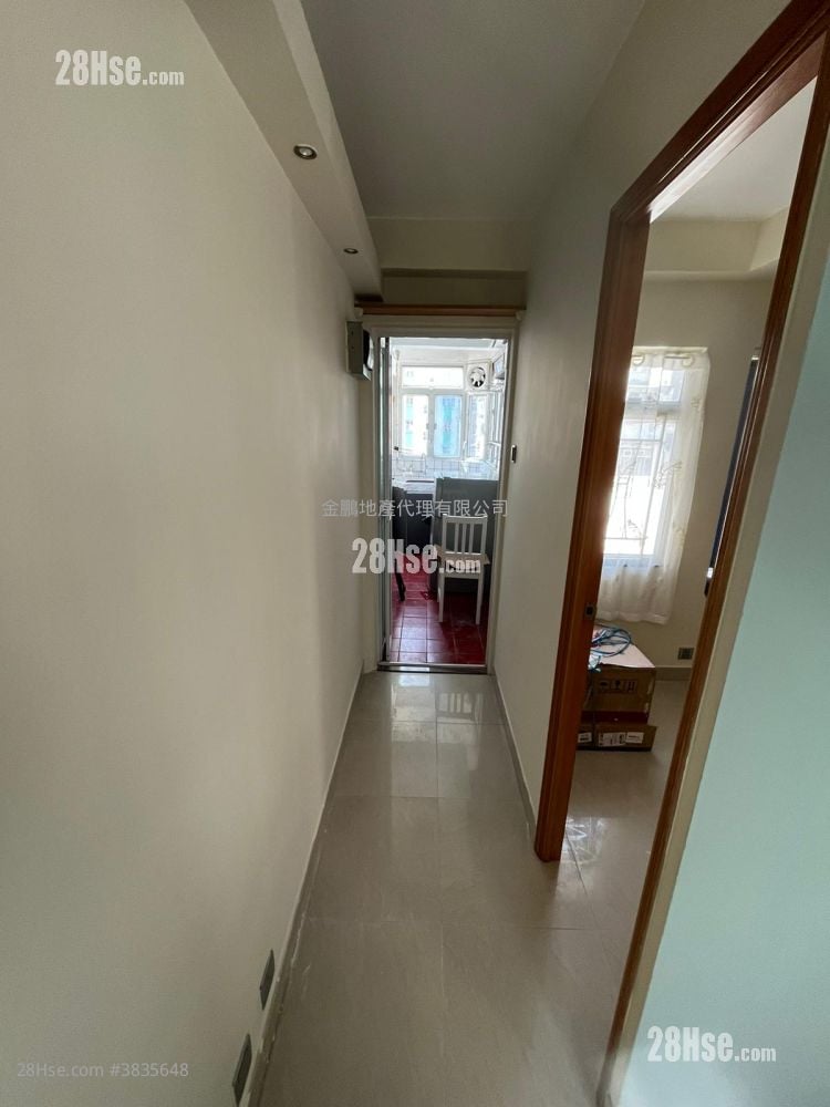 Gold Canyon Court Sell 1 Bedroom , 1 Bathroom 257 ft²