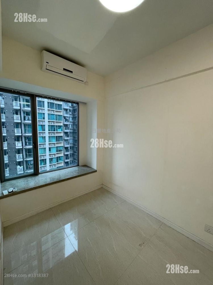 Trinity Towers Sell 1 Bedroom , 1 Bathroom 362 ft²