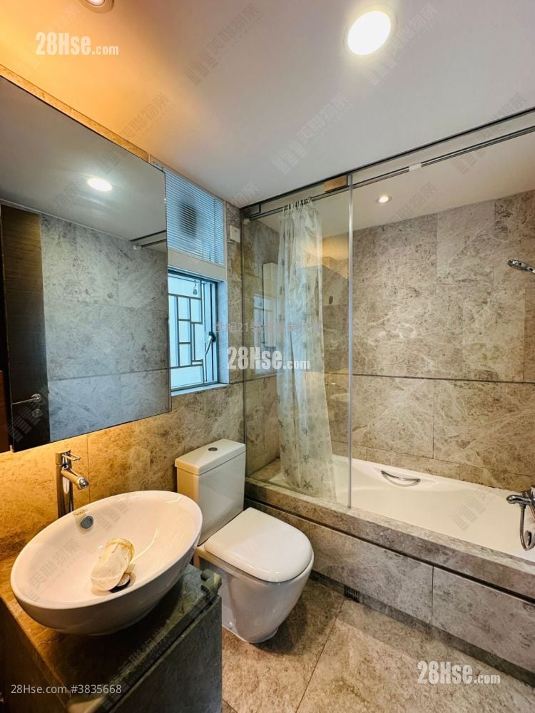 Billionnaire Royale Sell 3 Bedrooms , 2 Bathrooms 887 ft²