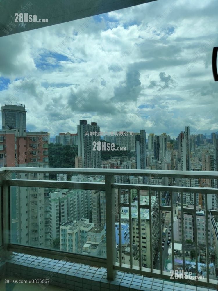 One Madison Sell 2 Bedrooms 498 ft²