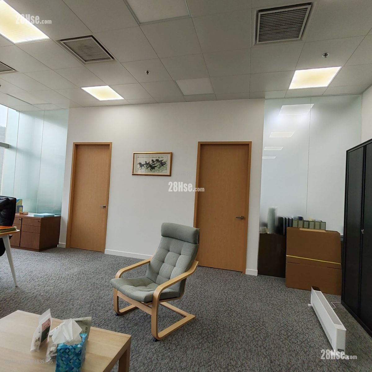 Kings Wing Plaza Rental