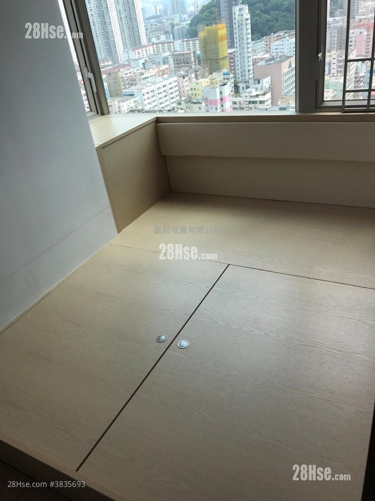 海峯 租盘 1 房 , 1 浴室 306 平方尺
