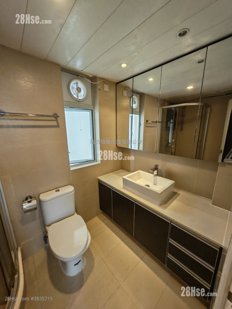 Nan Fung Sun Chuen Sell 3 Bedrooms , 1 Bathroom 516 ft²