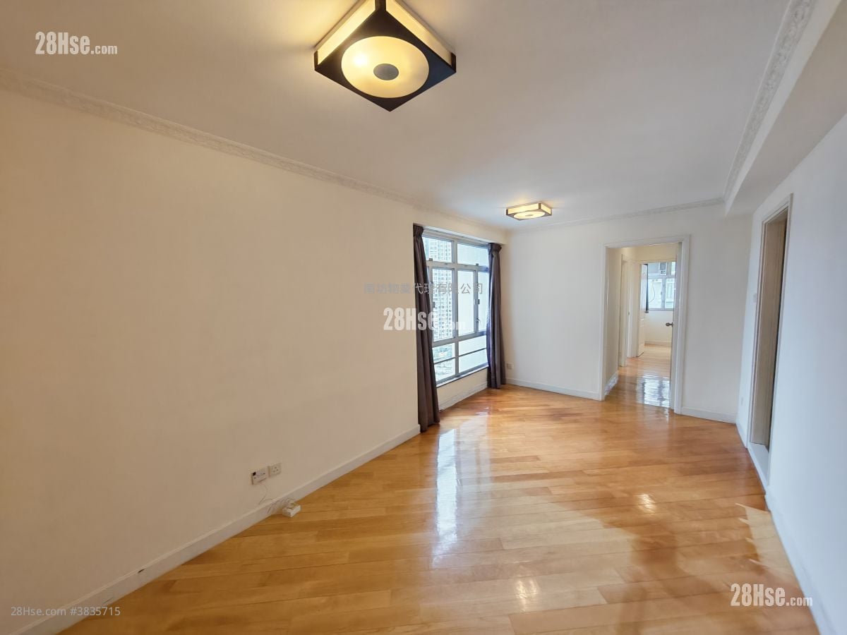 Nan Fung Sun Chuen Sell 3 Bedrooms , 1 Bathroom 516 ft²