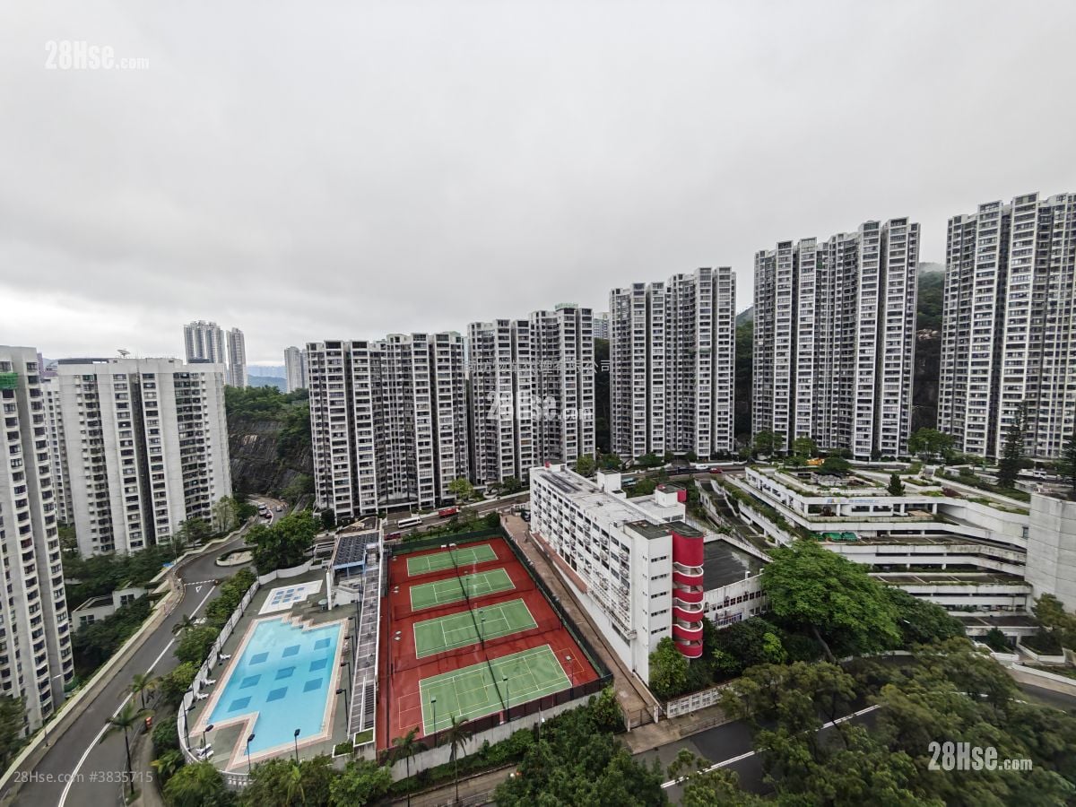 Nan Fung Sun Chuen Sell 3 Bedrooms , 1 Bathroom 516 ft²