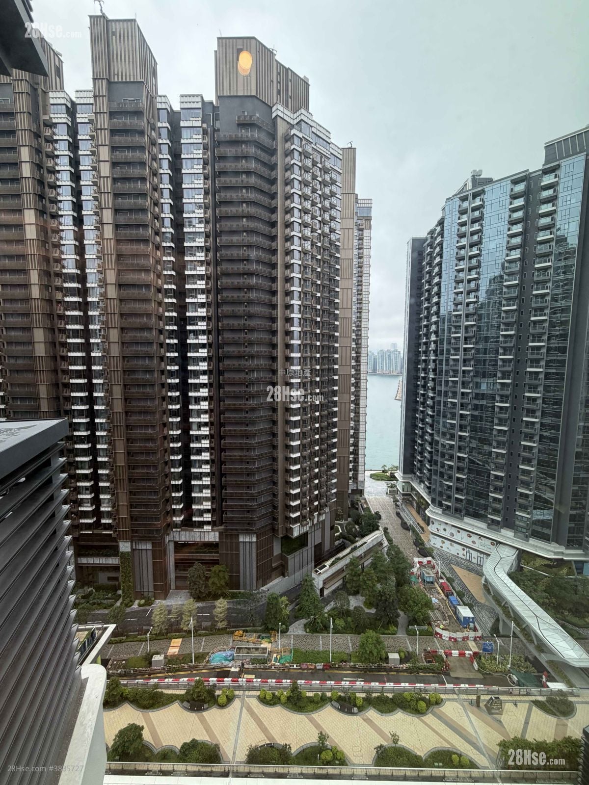 Double Coast Rental 1 Bedroom , 1 Bathroom 319 ft²