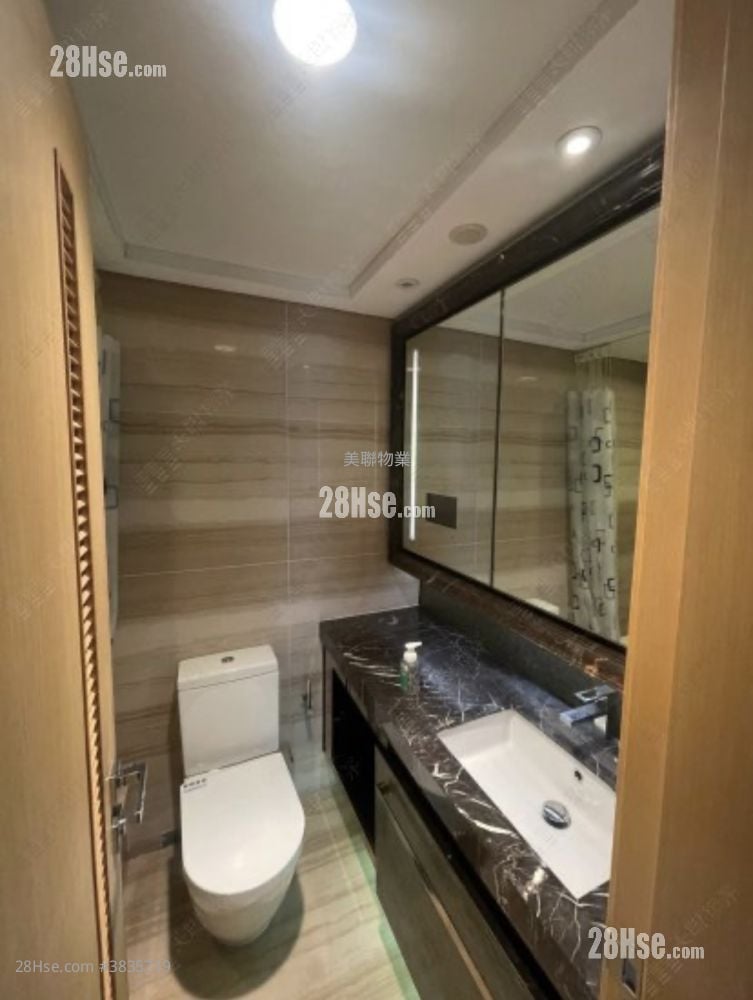 Century Gateway Rental 2 Bedrooms , 1 Bathroom 483 ft²