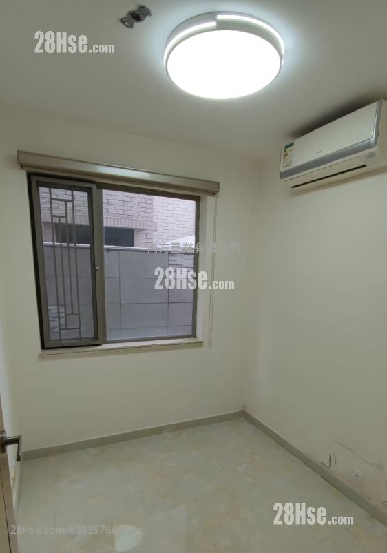 Village Sell 3 Bedrooms , 2 Bathrooms 700 ft²