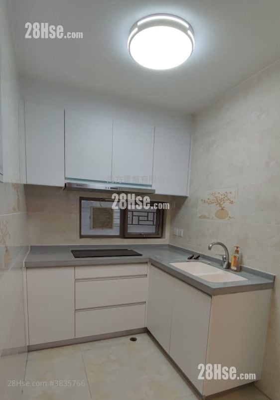 Village Sell 3 Bedrooms , 2 Bathrooms 700 ft²