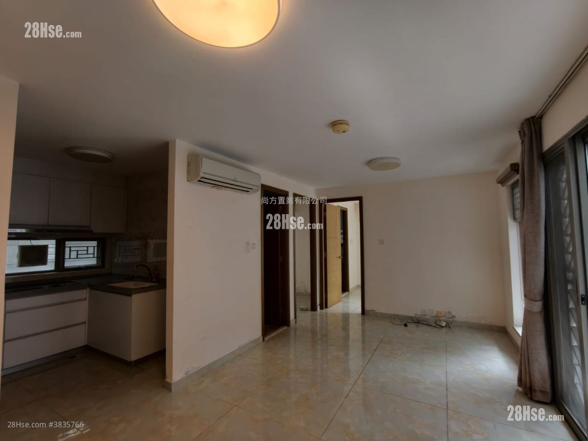 Village Sell 3 Bedrooms , 2 Bathrooms 700 ft²