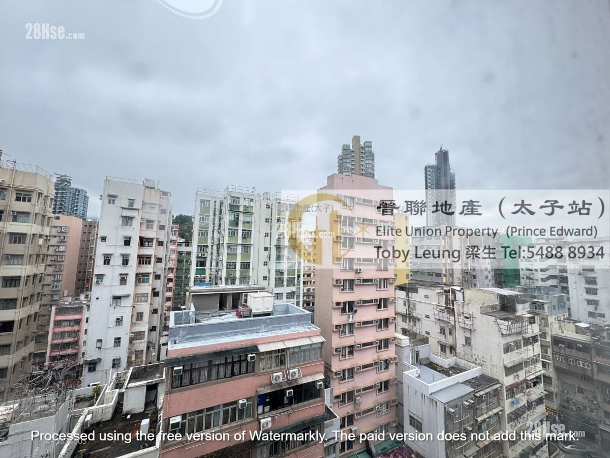 Yau Loy Building Sell 2 Bedrooms , 1 Bathroom 250 ft²