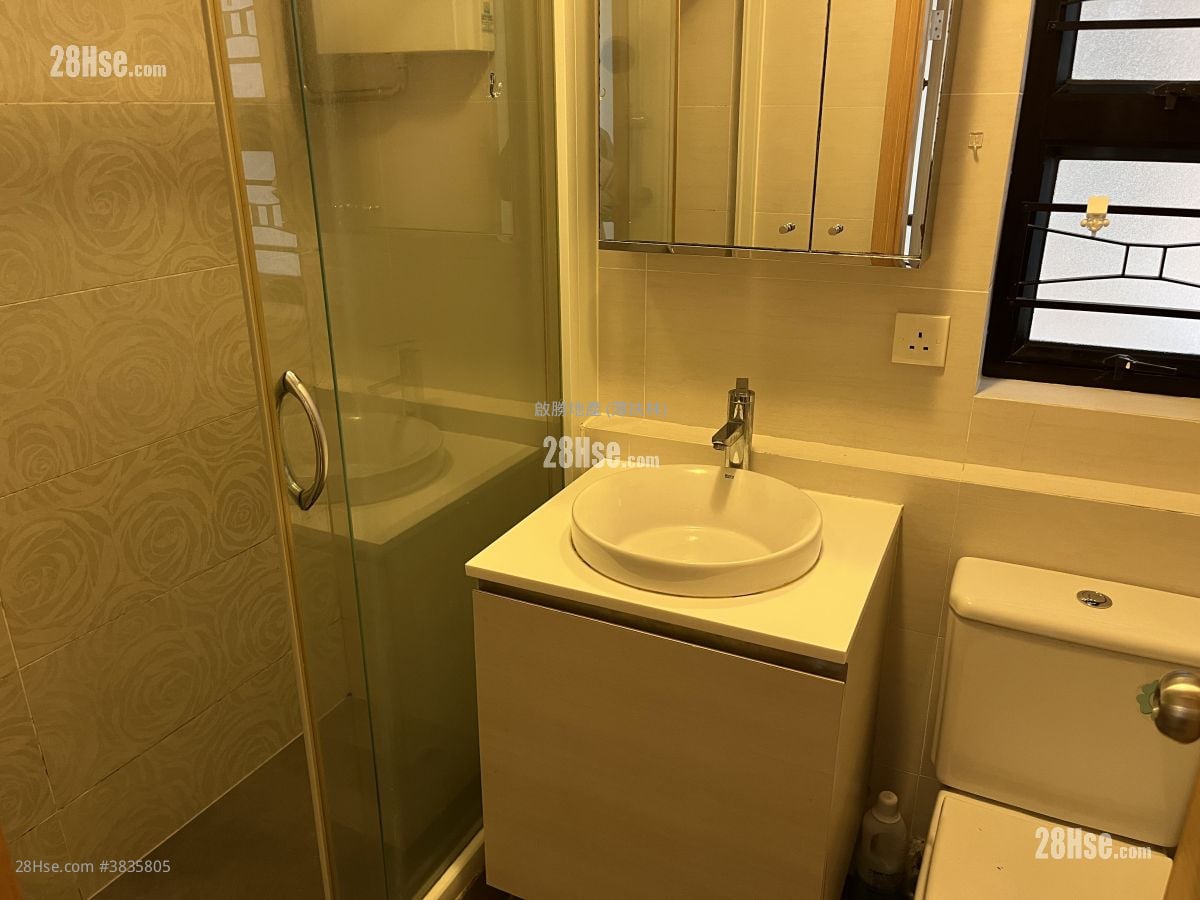 Chi Fu Fa Yuen Rental 2 Bedrooms , 1 Bathroom 439 ft²