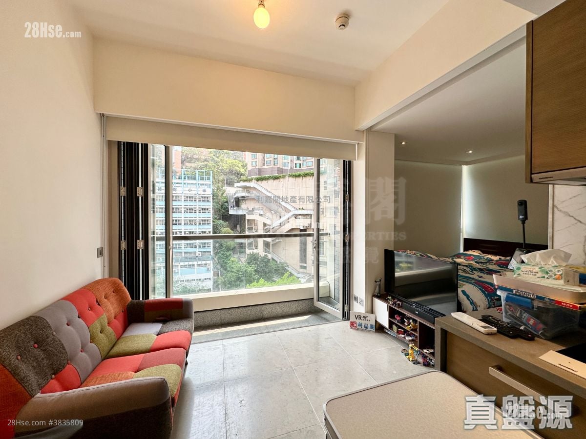 Eight South Lane Sell 1 Bedroom , 1 Bathroom 315 ft²