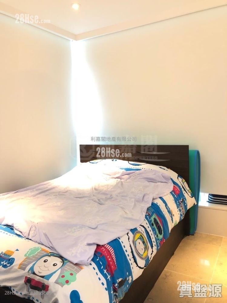 Eight South Lane Sell 1 Bedroom , 1 Bathroom 315 ft²