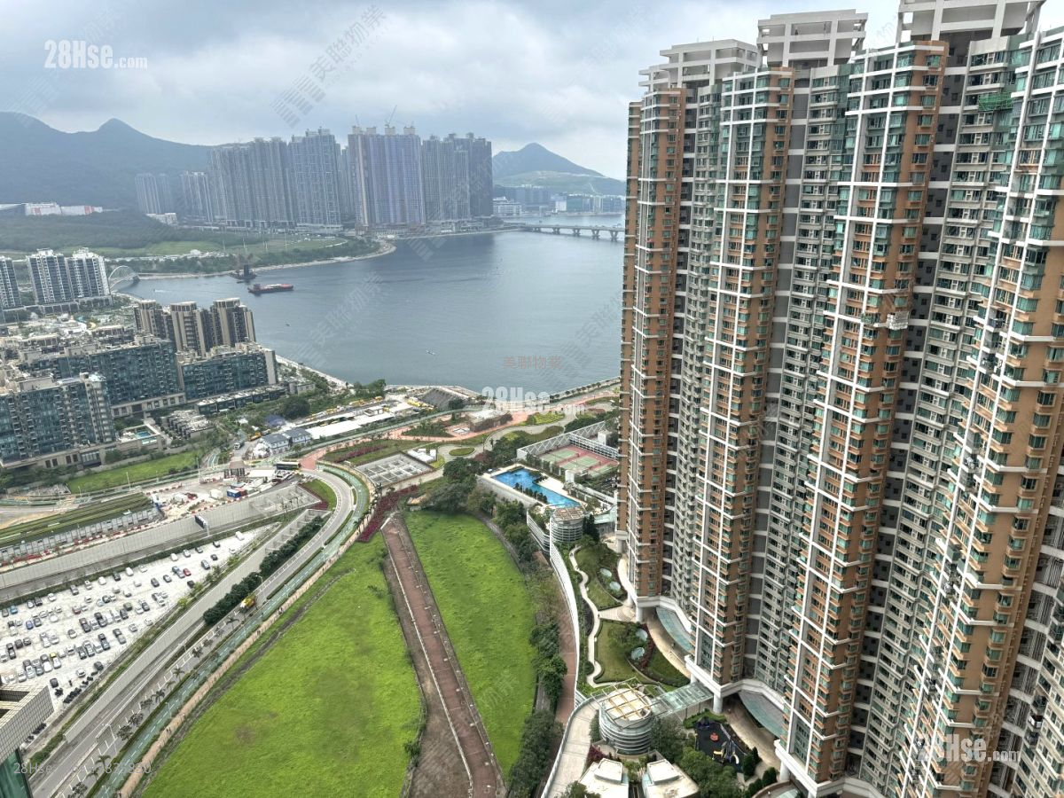 维景湾畔 售盘 3 房 , 3 浴室 809 平方尺