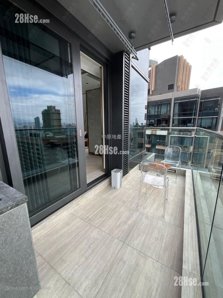 Fleur Pavilia Sell 4 Bedrooms , 5+ Bathrooms 2,502 ft²