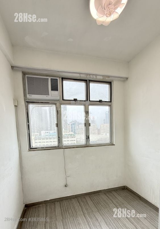 Wah Tak Building Rental 1 Bedroom , 1 Bathroom 200 ft²