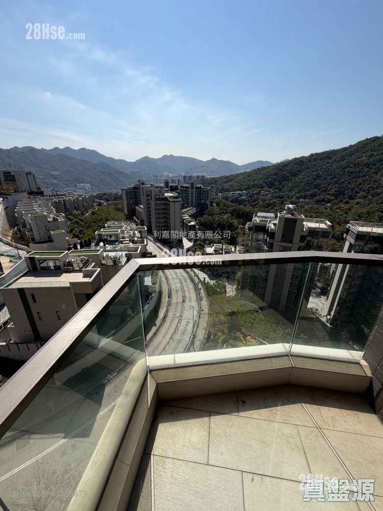 Dragons Range Sell 1 Bedroom , 1 Bathroom 466 ft²
