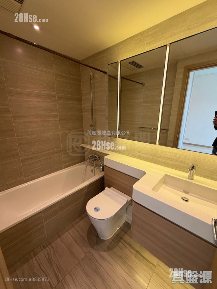 Dragons Range Sell 1 Bedroom , 1 Bathroom 466 ft²