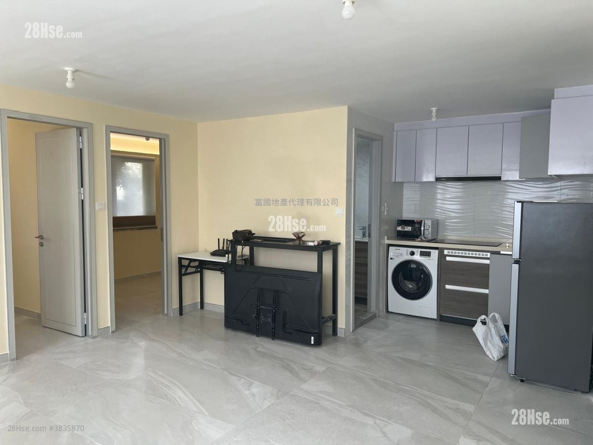Village Sell 3 Bedrooms , 1 Bathroom 700 ft²