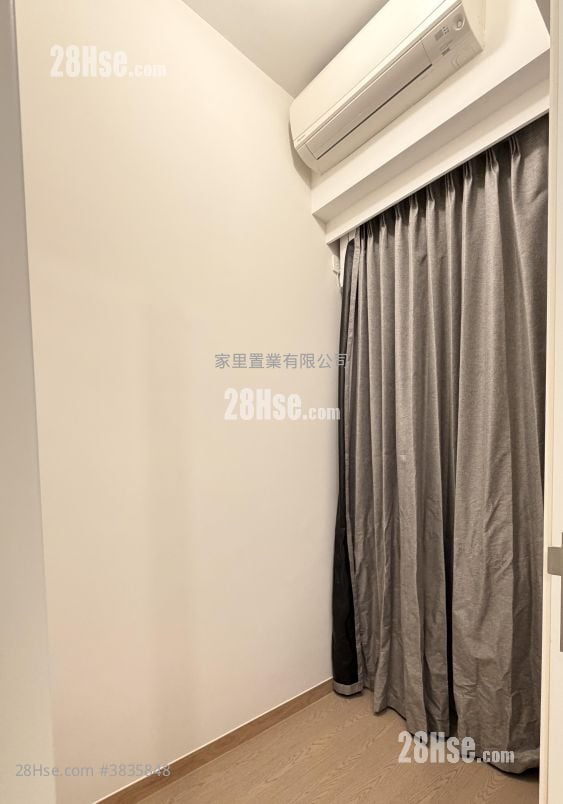 Baker Circle Greenwich Rental 2 Bedrooms , 1 Bathroom 277 ft²