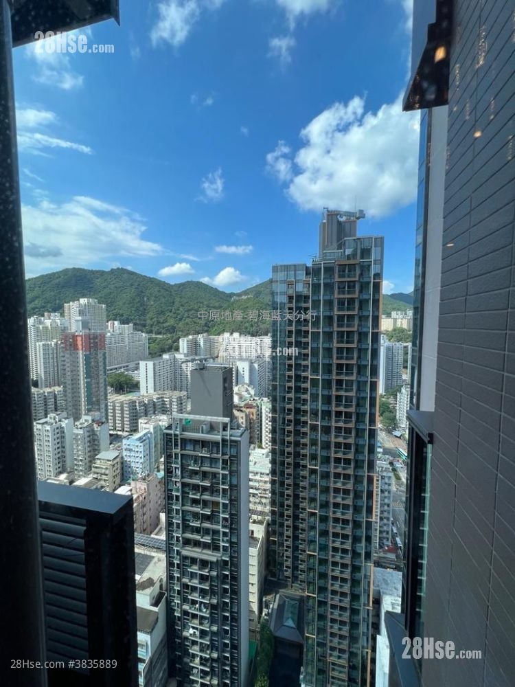 The Vertex Sell 2 Bedrooms , 1 Bathroom 438 ft²