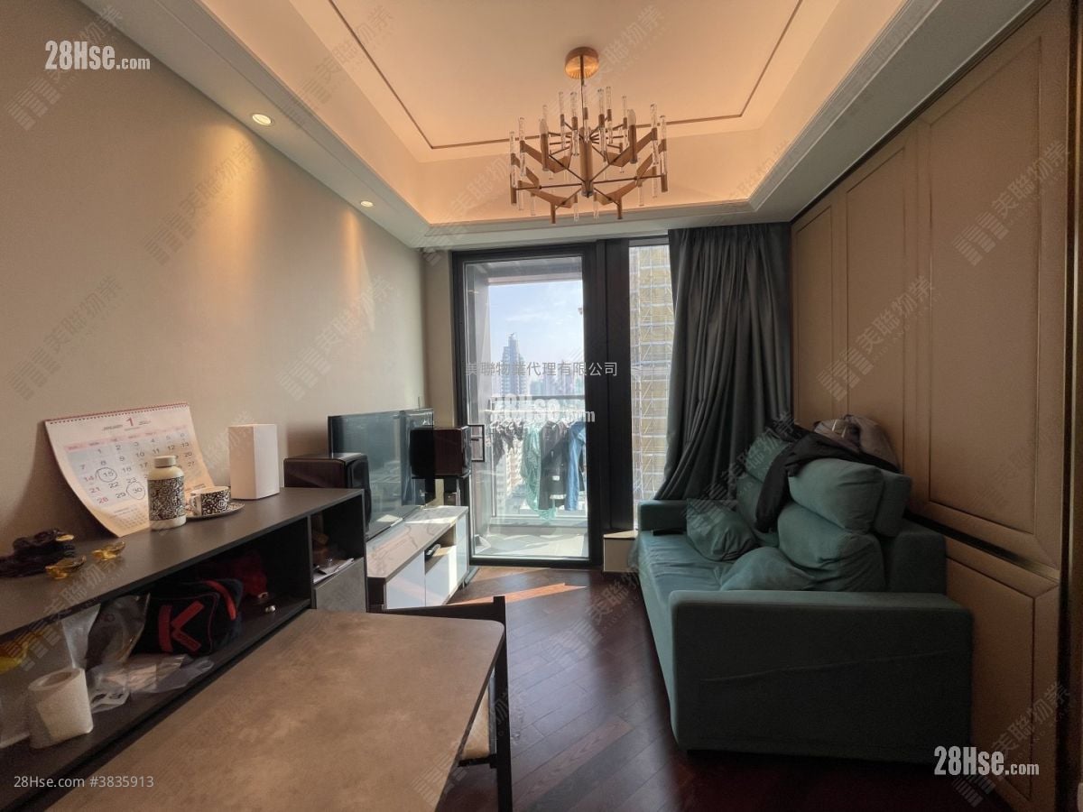 The Vertex Sell 2 Bedrooms 408 ft²