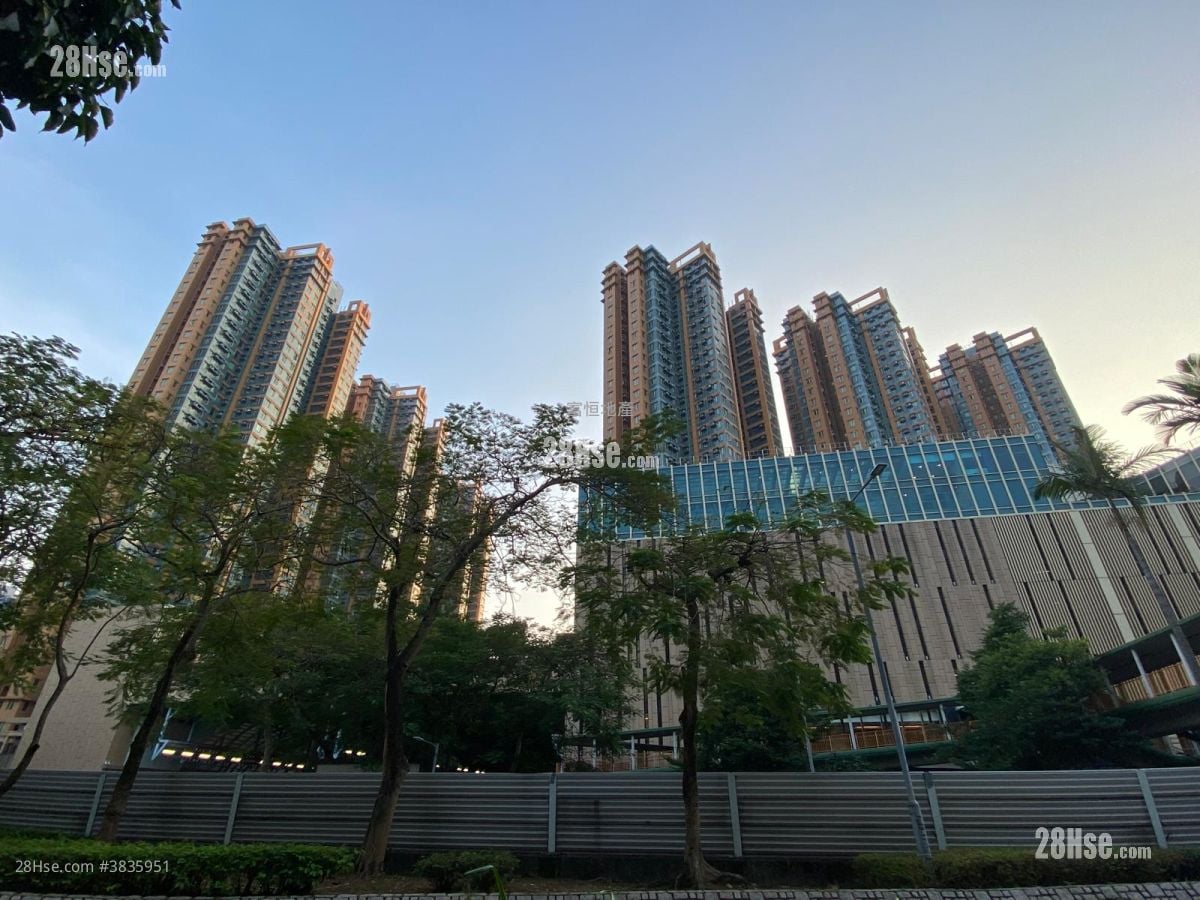 Harbour Place Sell 3 Bedrooms , 2 Bathrooms 589 ft²