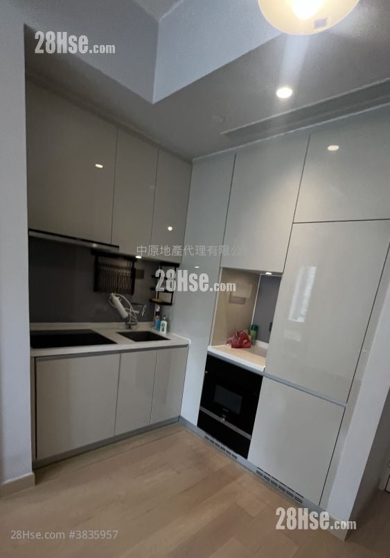 Monterey Rental 1 Bedroom , 1 Bathroom 364 ft²