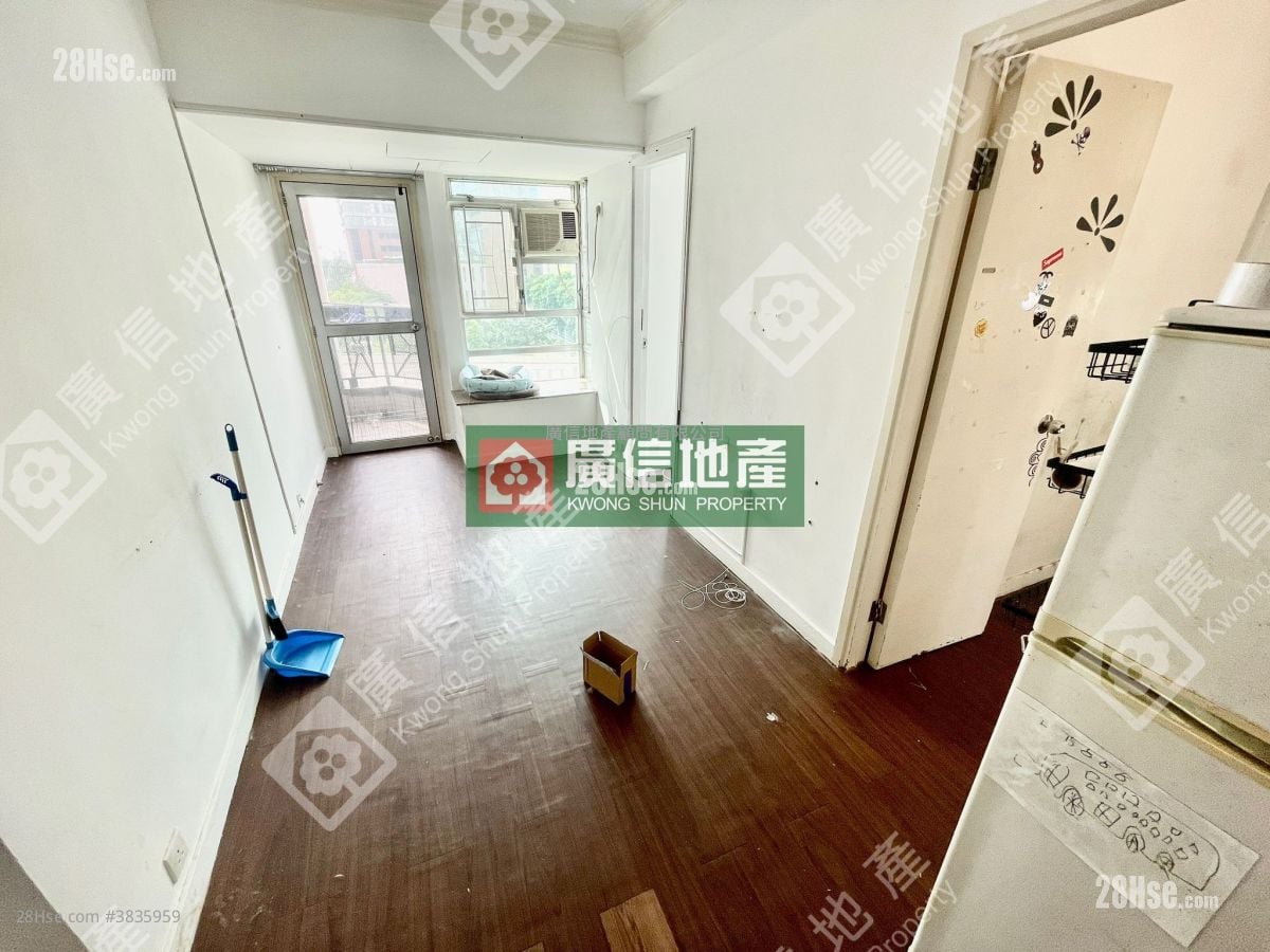 昌发大厦 售盘 2 房 , 1 浴室 325 平方尺