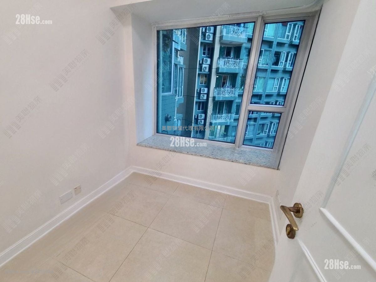 Banyan Garden Sell 2 Bedrooms 469 ft²