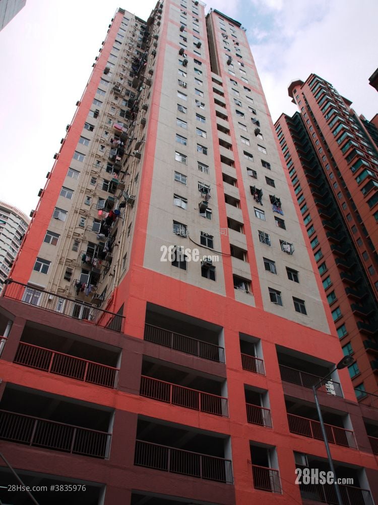 Wun Sha Tower Sell 2 Bedrooms , 1 Bathroom 567 ft²