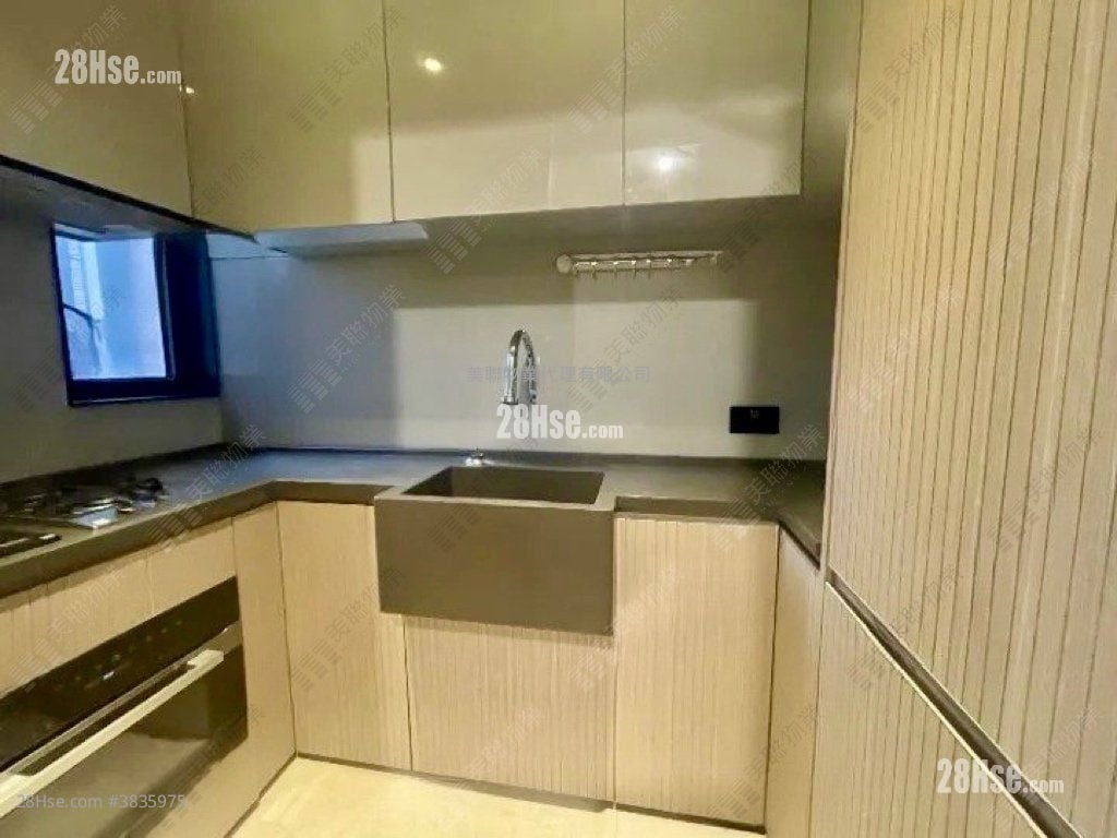 The Pavilia Farm Rental 664 ft²