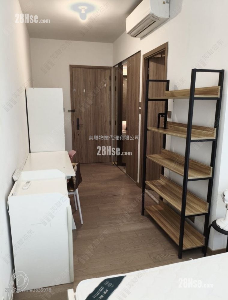 Centra Horizon Sell Studio , 1 Bathroom 251 ft²