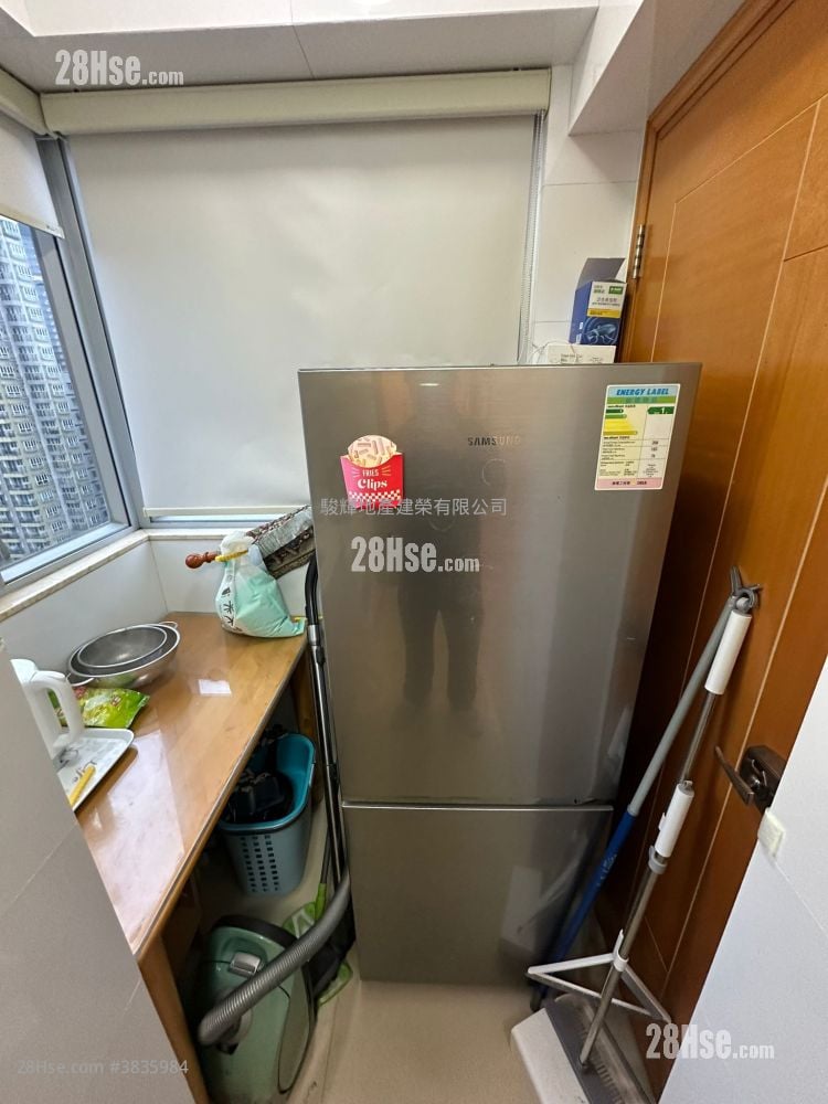 Bo Lun Building Rental 2 Bedrooms , 1 Bathroom 308 ft²