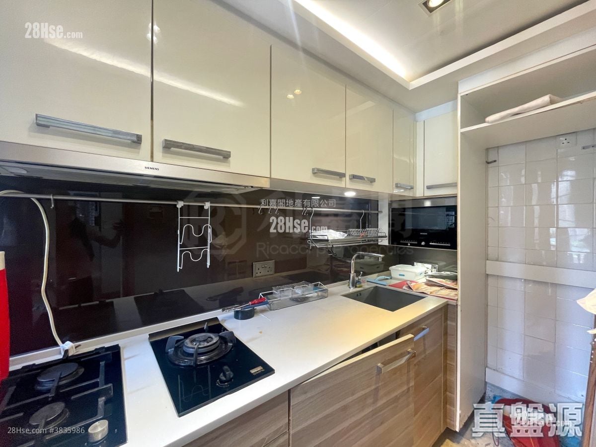 The Wings Sell 3 Bedrooms 648 ft²