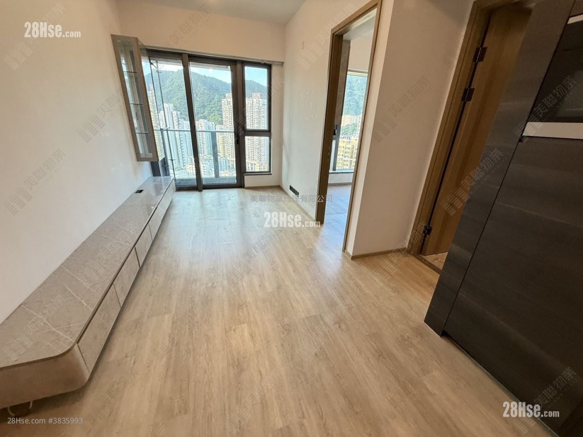 Phase 1B Of The Campton Sell 1 Bedroom 382 ft²