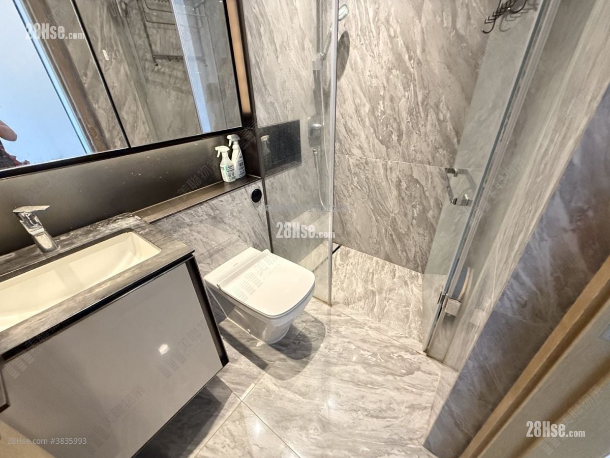 Phase 1B Of The Campton Sell 1 Bedroom 382 ft²