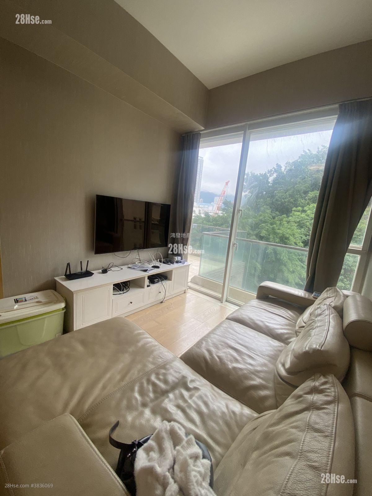 Gardenia Sell 3 Bedrooms , 2 Bathrooms 591 ft²