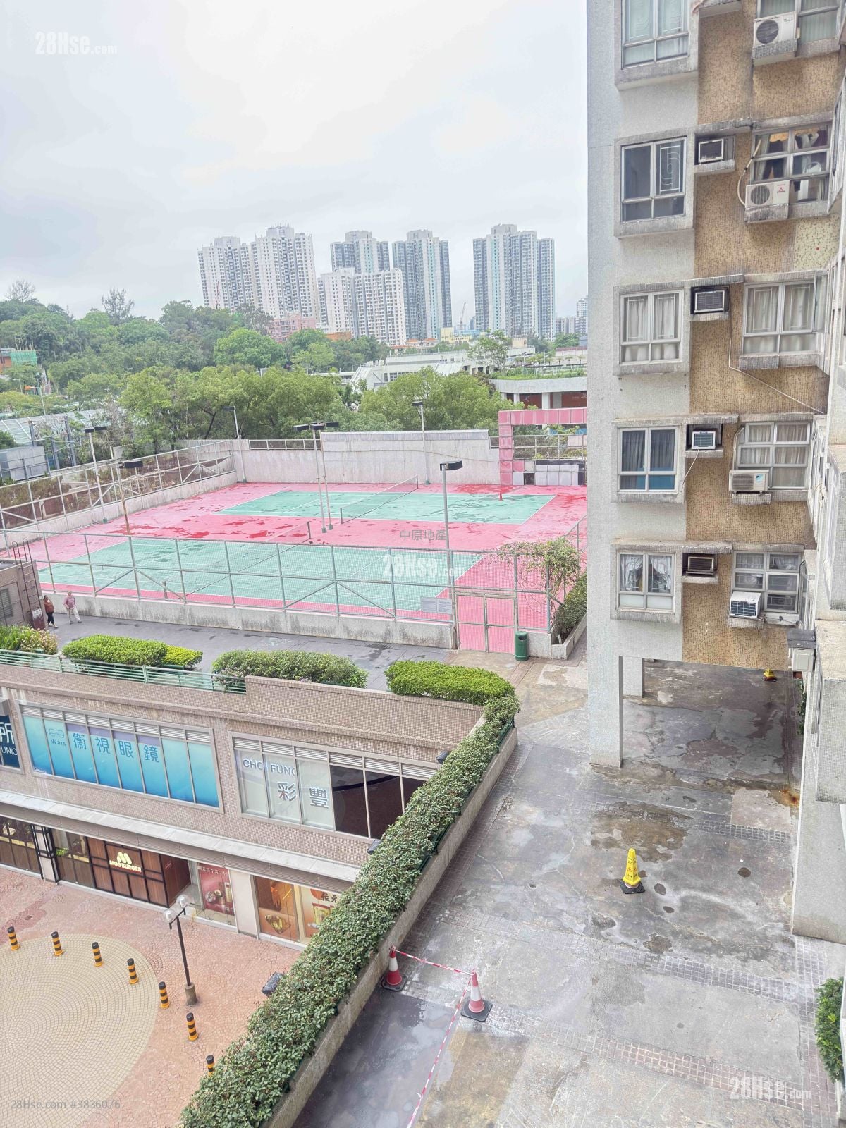 Fanling Centre Sell 2 Bedrooms , 1 Bathroom 365 ft²