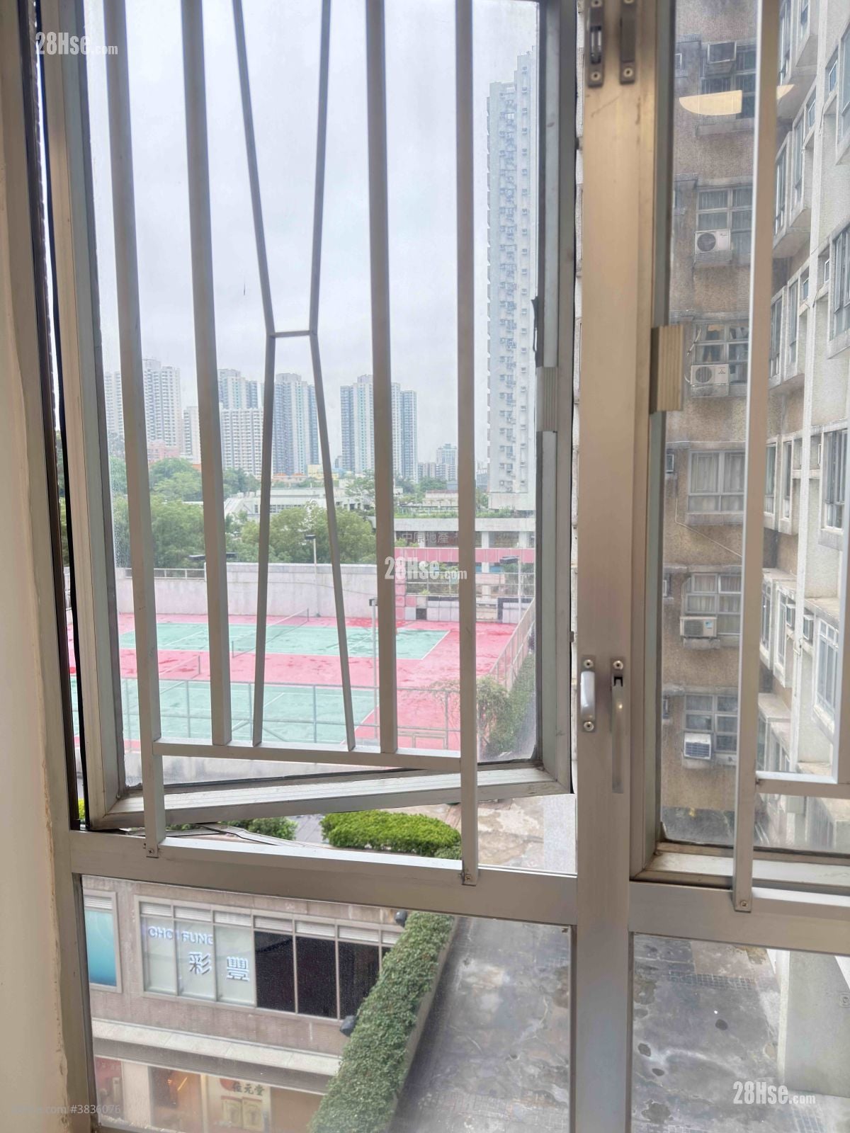 Fanling Centre Sell 2 Bedrooms , 1 Bathroom 365 ft²