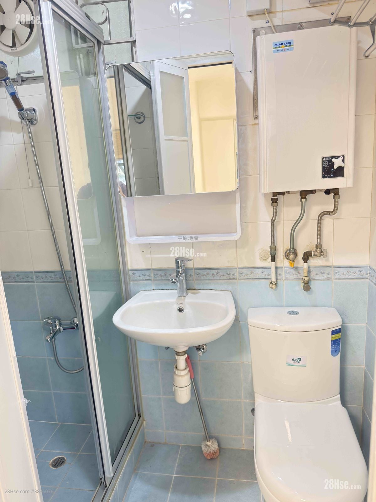 Fanling Centre Sell 2 Bedrooms , 1 Bathroom 365 ft²