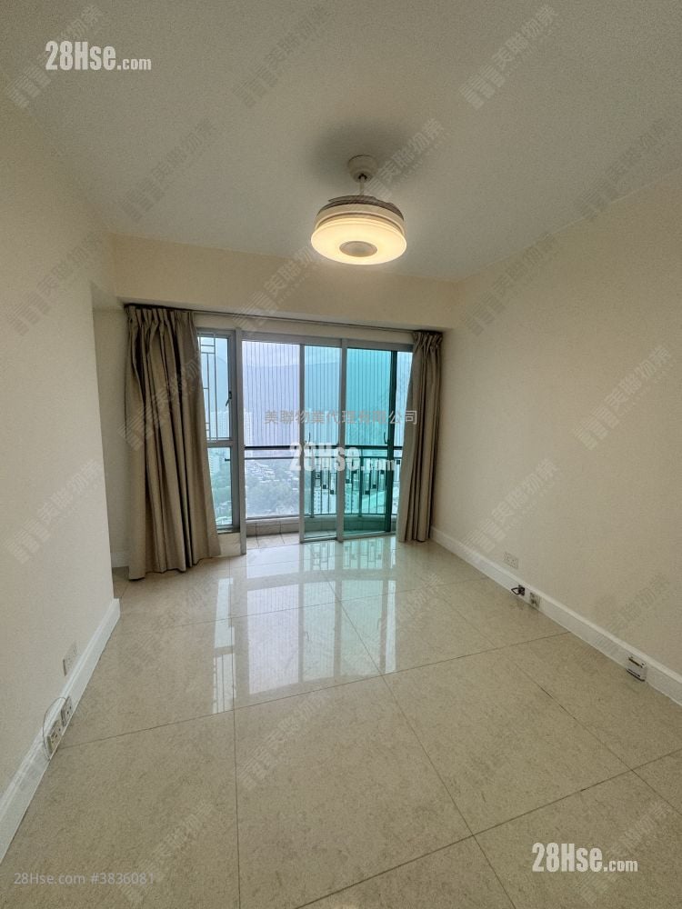 Festival City Rental 3 Bedrooms , 2 Bathrooms 688 ft²