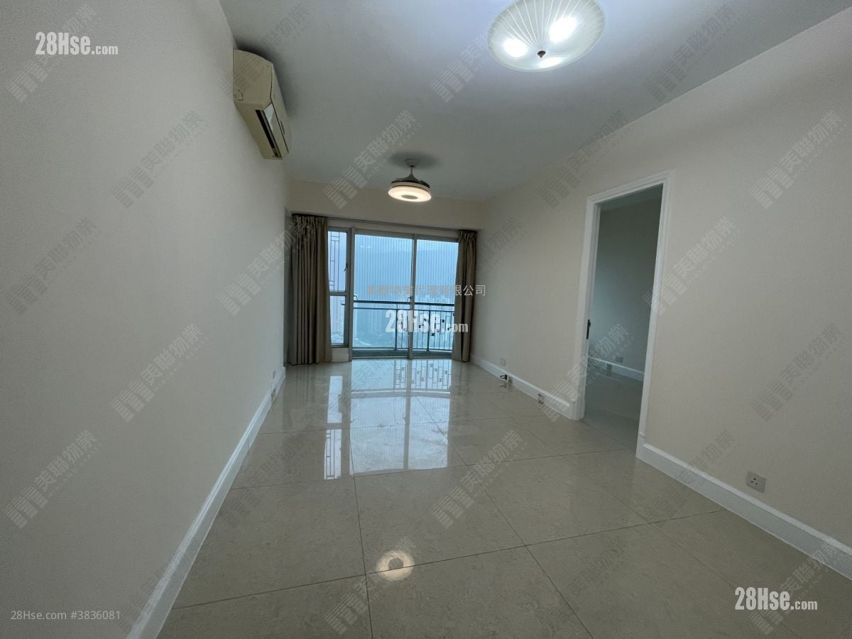 Festival City Rental 3 Bedrooms , 2 Bathrooms 688 ft²