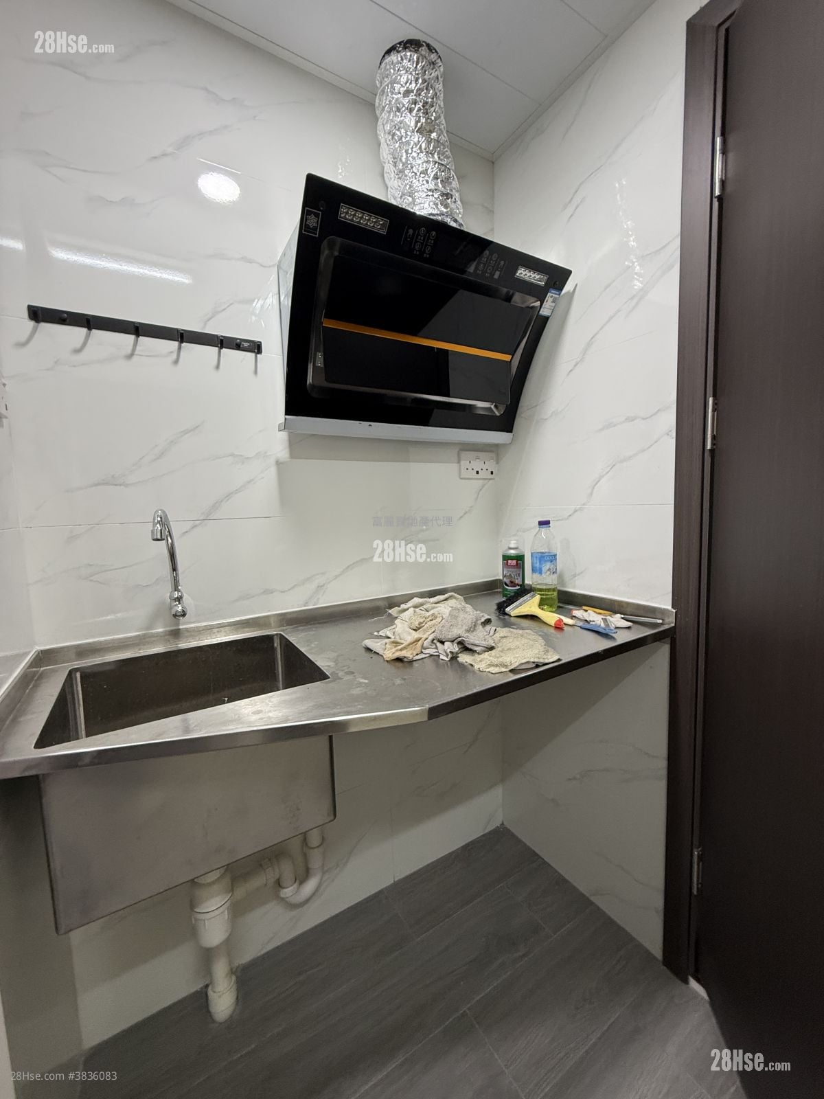 275 To Kwa Wan Road Rental 1 Bedroom , 1 Bathroom 150 ft²